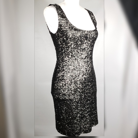 Backstage Sequin Dress - Picture 2 of 8